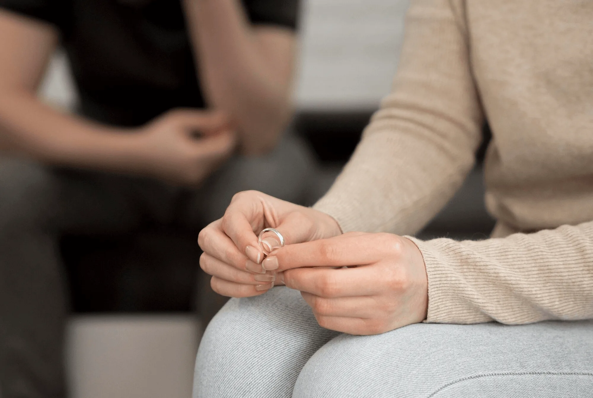 Speak with a divorce lawyer